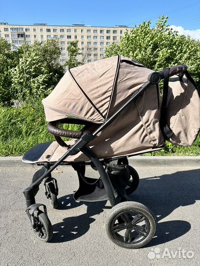 Коляска прогулочная bubago cross