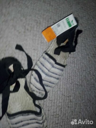 Босоножки новые