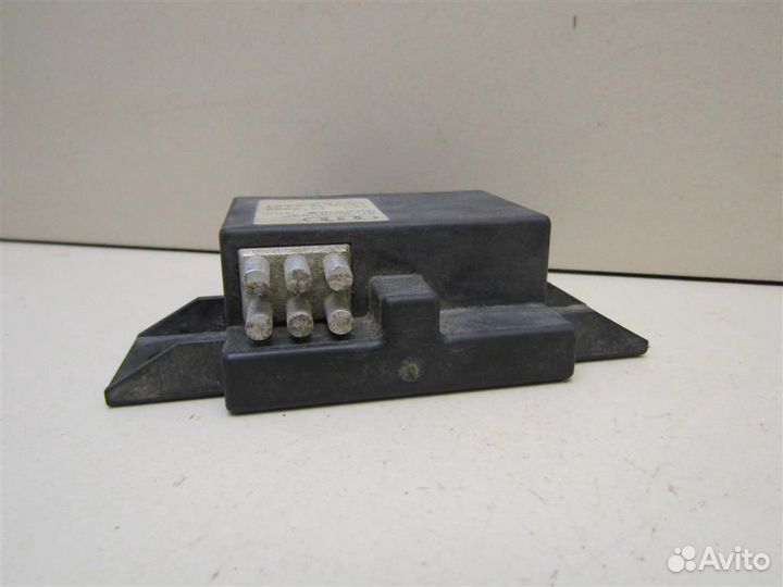 Блок электронный VW Caddy III 2004-2016