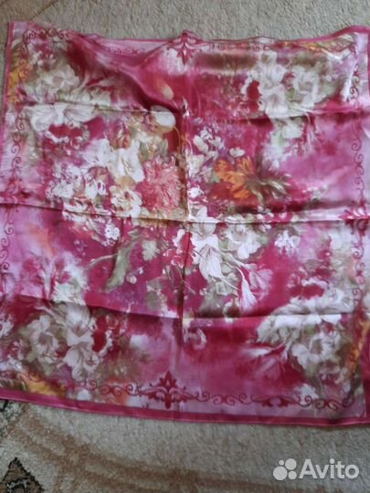 Платки, шарфы