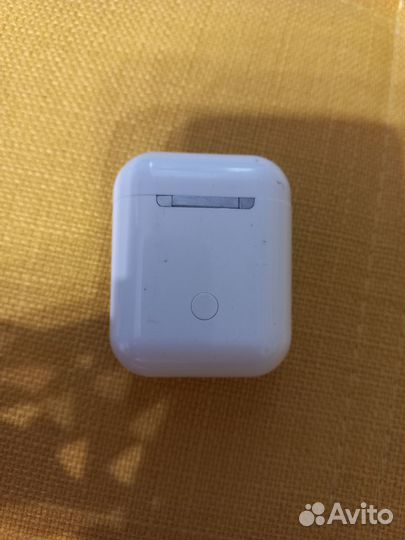Беспроводные наушники apple airpods