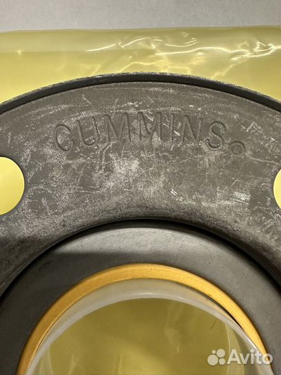 3892020 Сальник шкива воздушного компрессора