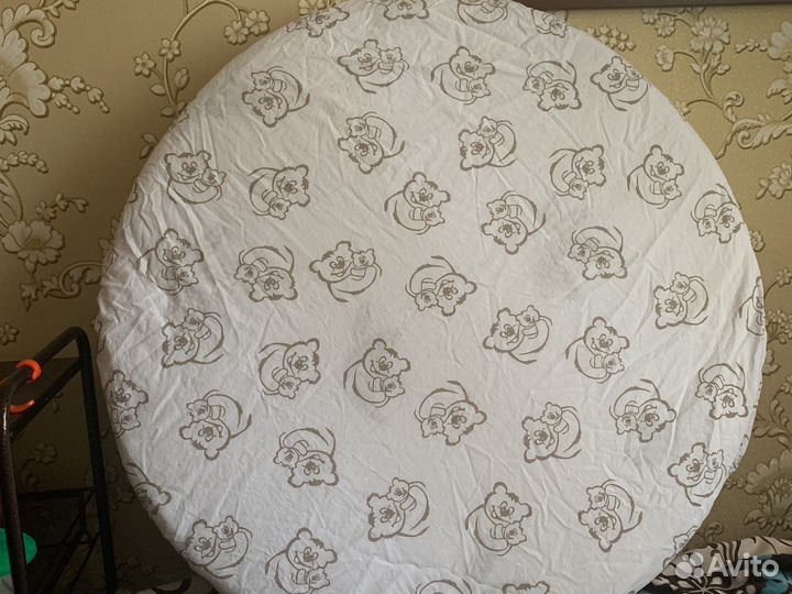 Матрас в круглую кроватку