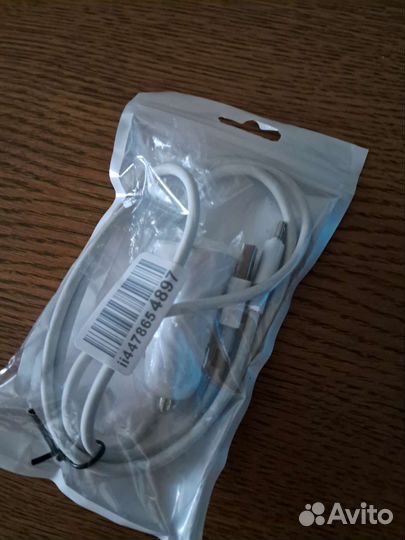 Комплект зарядок и шнуров