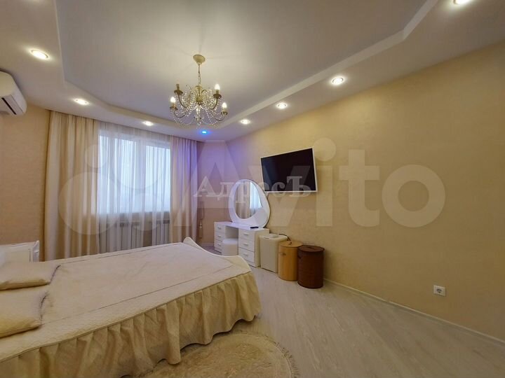 1-к. квартира, 53 м², 17/25 эт.