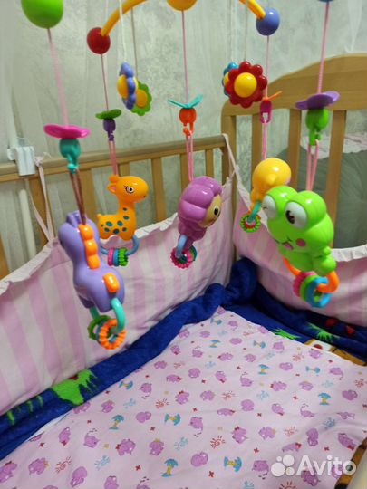 Мобиль на кроватку с проектором, ночником