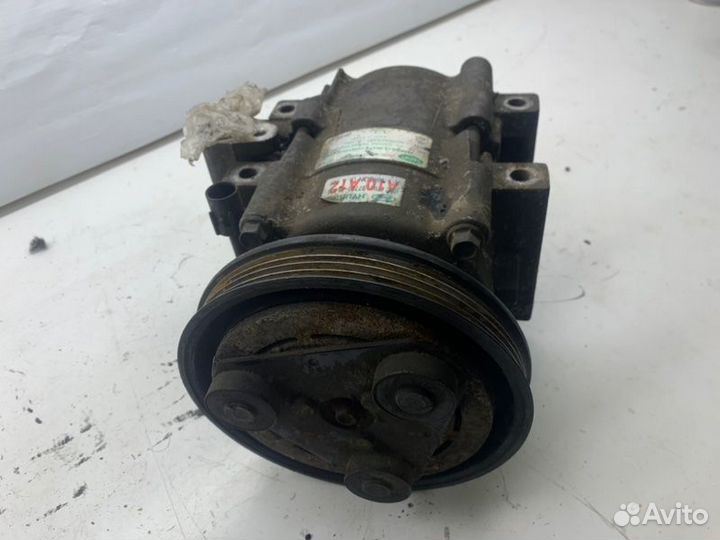 Компрессор кондиционера Hyundai Starex АВТОБУС