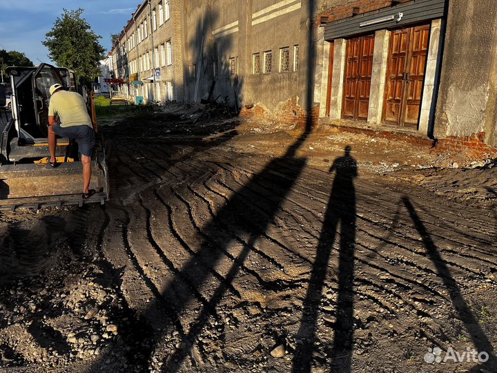 Расчистка участка от деревьев и построек