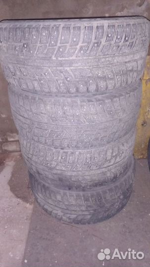 Kumho I'Zen KW22 235/50 R18