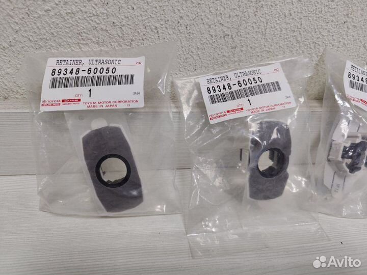 Кронштейн датчика парковки Toyota Land Cruiser