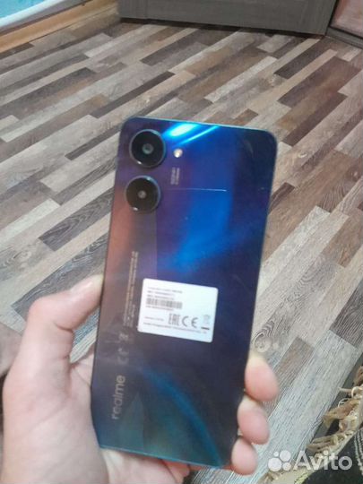 Телефон realmi 10