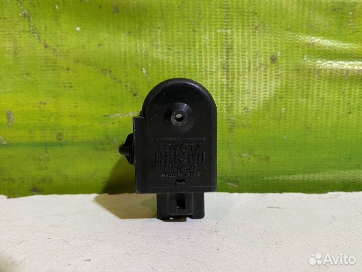 Зуммер парктроника Toyota Camry V40 8934333010