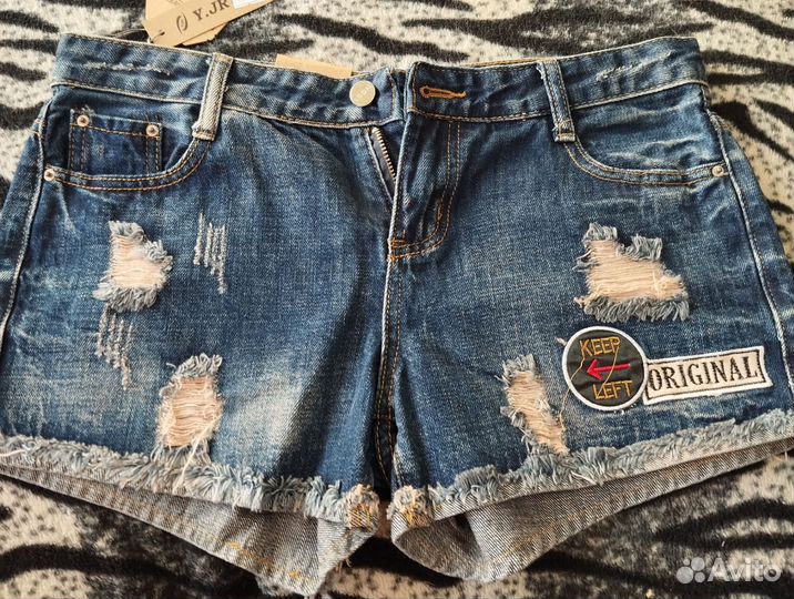 Джинсовые шорты