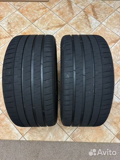Michelin Pilot Sport 4 S 285/35 R21