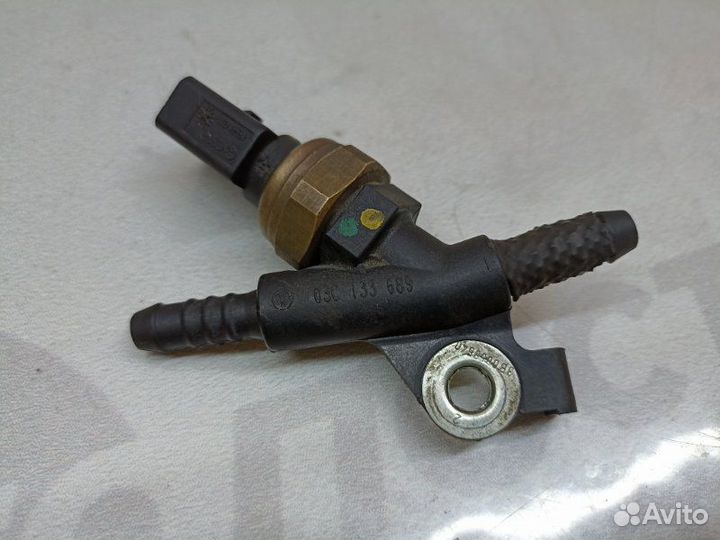 Датчик давления топлива Volkswagen Touareg 7L BAR