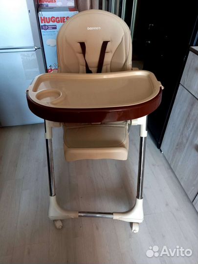 Столик для кормления