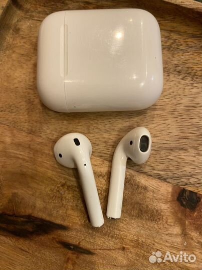 Airpods 1 оригинал бу полный комплект apple