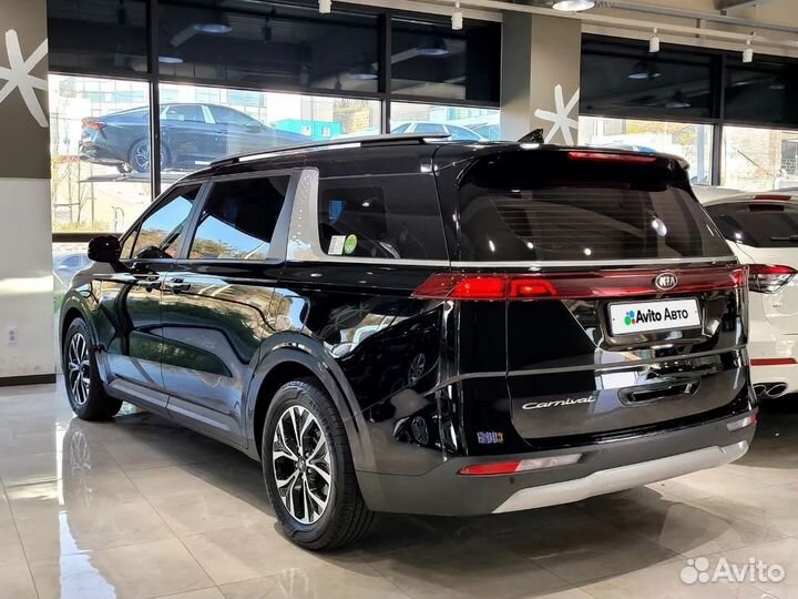Kia Carnival 2.2 AT, 2021, 23 400 км
