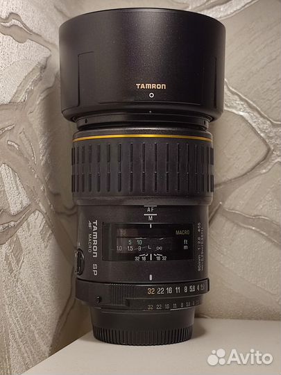 Объектив Tamron 90mm f/2.8 (72e) Nikon F