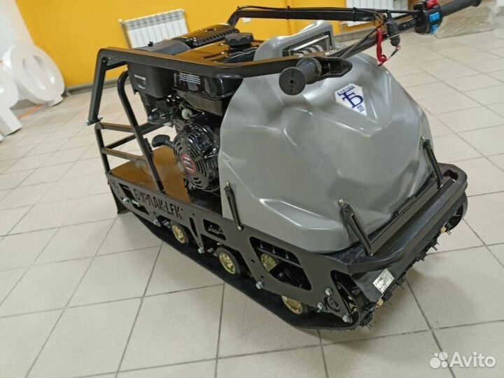 Мотобуксировщик Бурлак М2 LFK