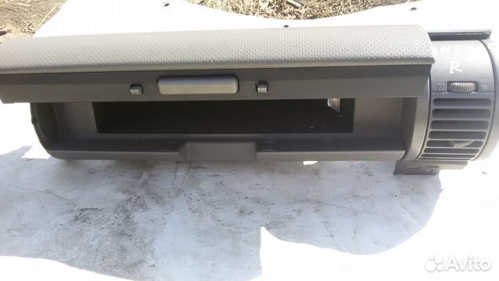 Бардачок верхний Infiniti G35 Инфинити G35