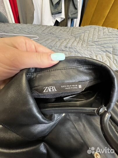 Платье кожаное миди zara