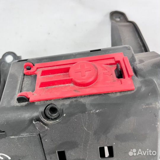 Клемма аккумулятора Audi A6 C8 2021