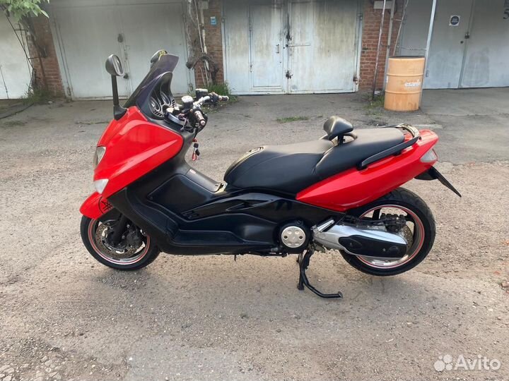 Yamaha T Max 500