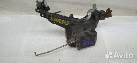 Замок двери передней правой