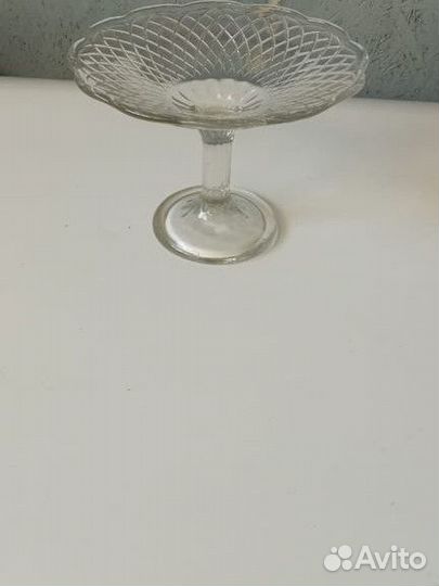 Ваза на ножке конфетница фруктовница