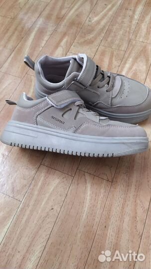 Полуботинки 33р