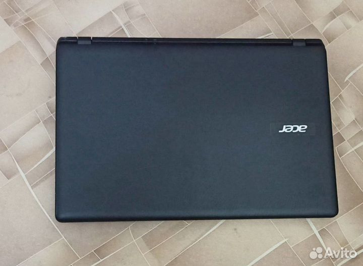 Новый мощный Acer 522 - 4 ядра A6 7310 4Gb акб 3ч