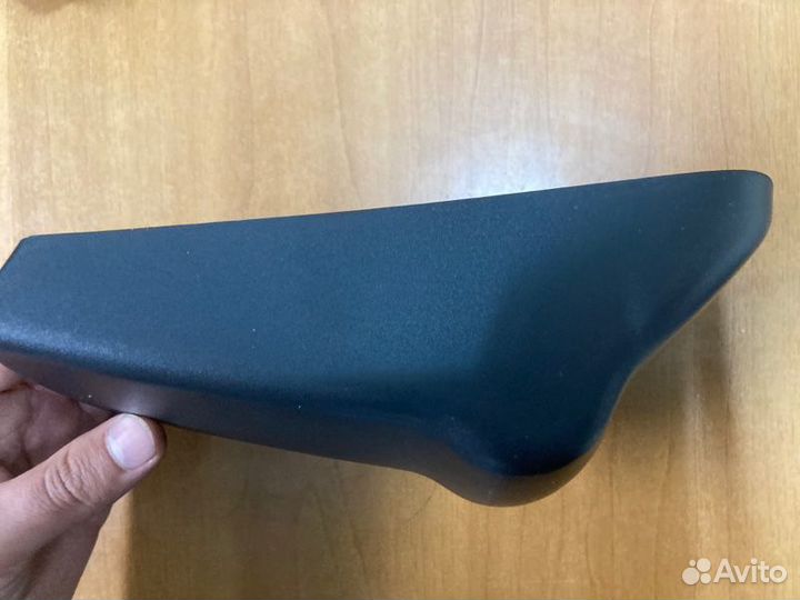 Заглушка стойки зеркала правая Man Tgs Tgx