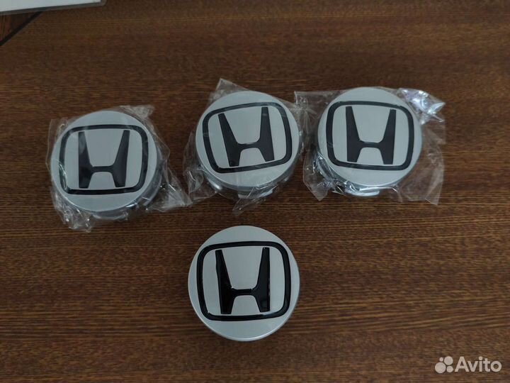 Центральные колпачки,заглушки литых дисков honda