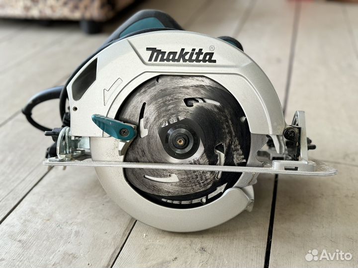 Makita HS7601 циркулярная пила