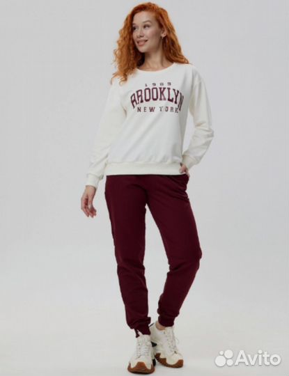 Спортивный костюм женский