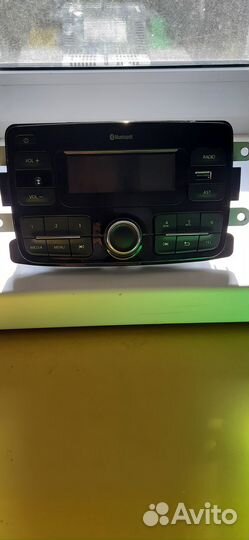 Штатная магнитола Renault logan 2