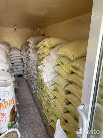 Корма для птиц и с/х животных