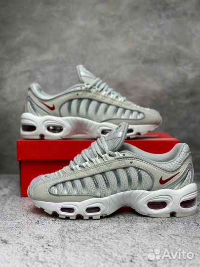 Кроссовки Nike Air Max Tailwind