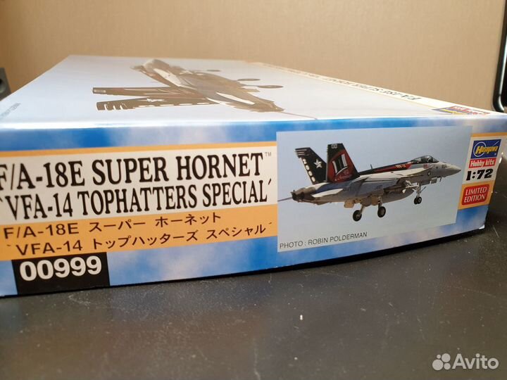 Самолет F/A-18E Super Hornet Hasegawa 00999