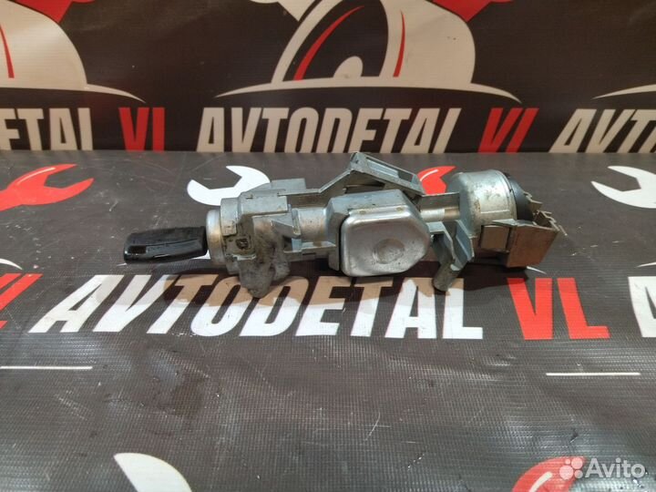 Замок зажигания Ford Focus C-max 1