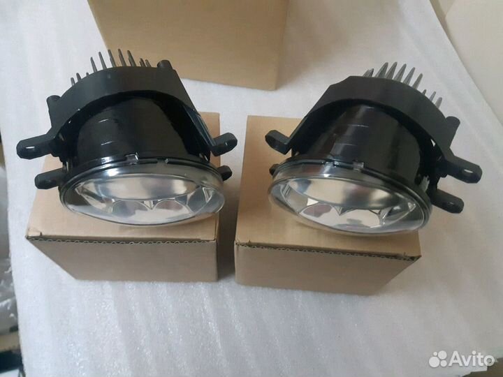 Туманки LED toyota lexus