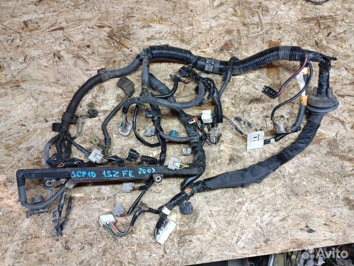 Проводка двигателя Toyota Vitz SCP10 1SZ FE 2003