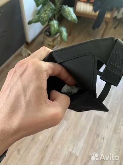 Сумка для бега Adidas run pocket b g