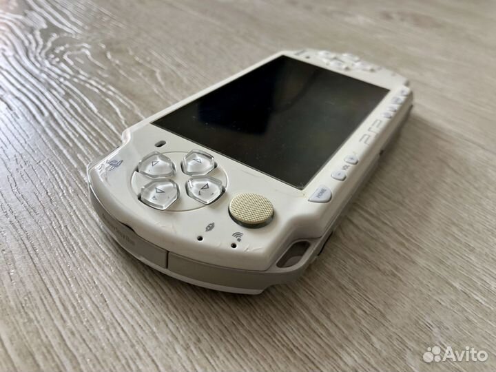 Sony PSP 2008\Отличная\Прошита\Более 100 игр