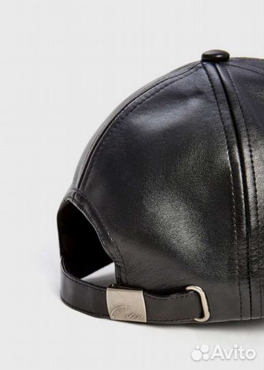 Новая бейсболка