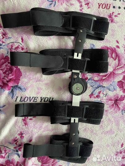 Коленный ортез Брейс