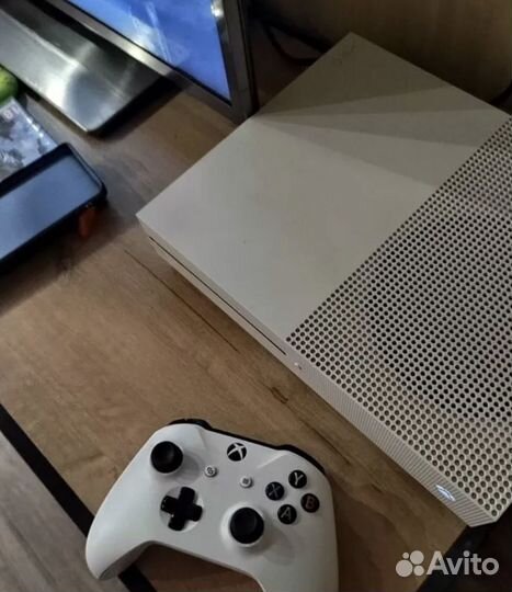 Прокат приставки игровой xbox