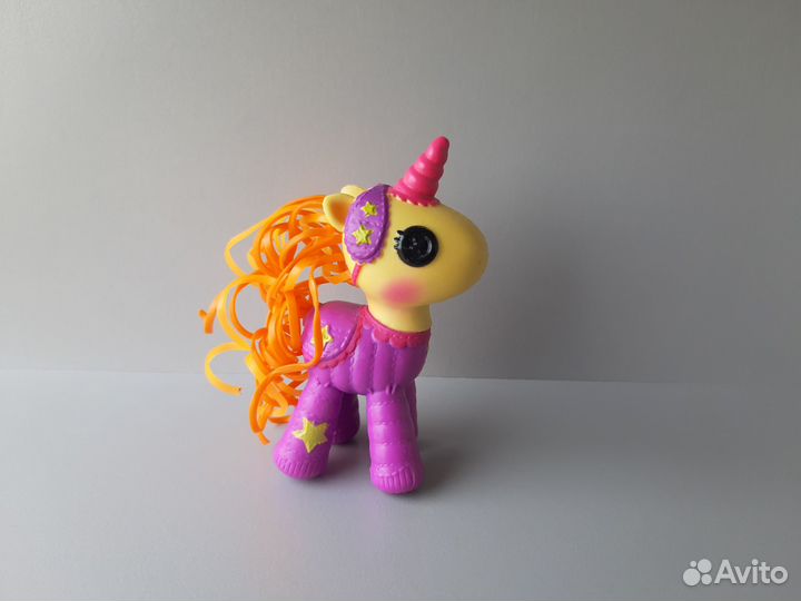 Лалалупси пони