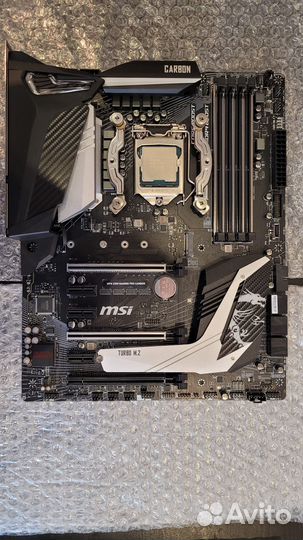 Материнская плата с процессором